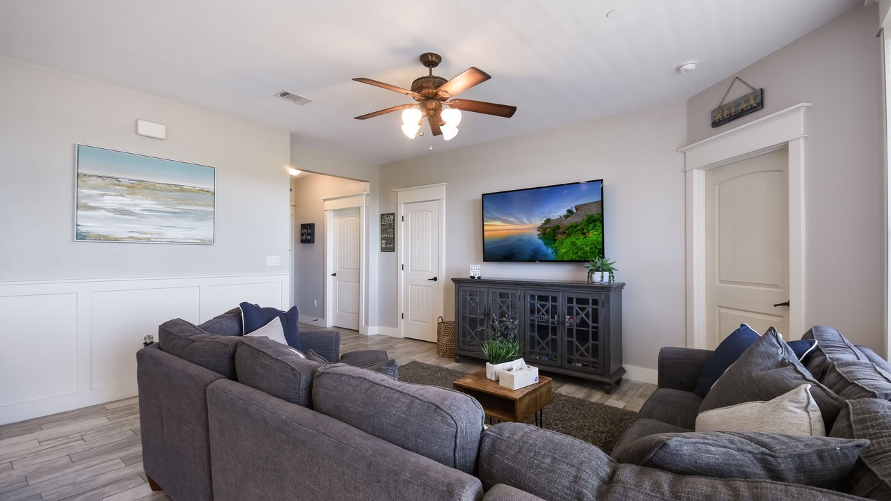 Photo of Livingroom in Jonestown