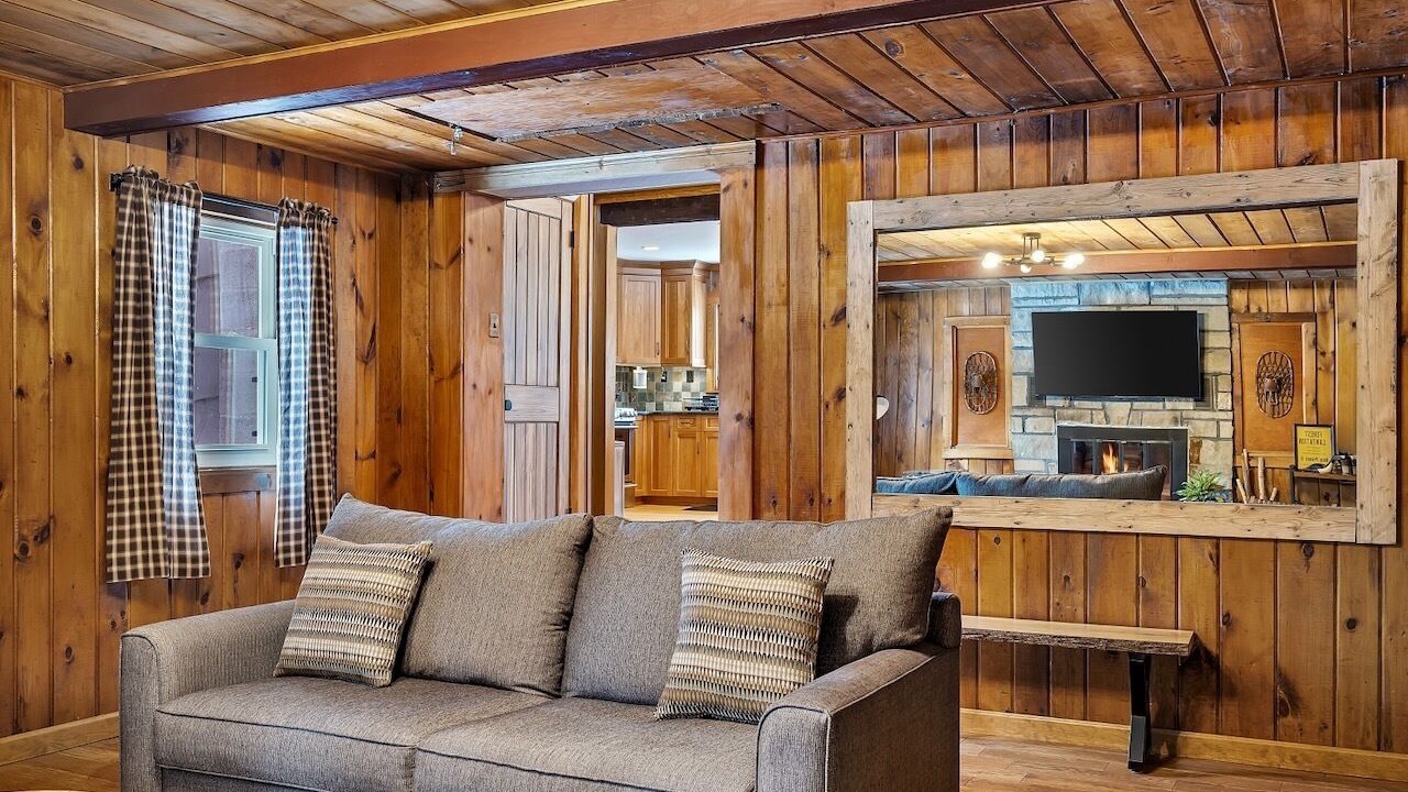 Photo of Livingroom in Corinth