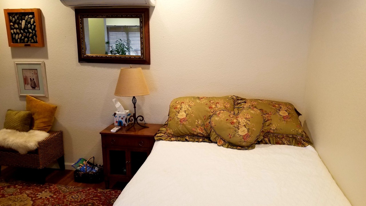 Photo of Bedroom in West Colorado Springs