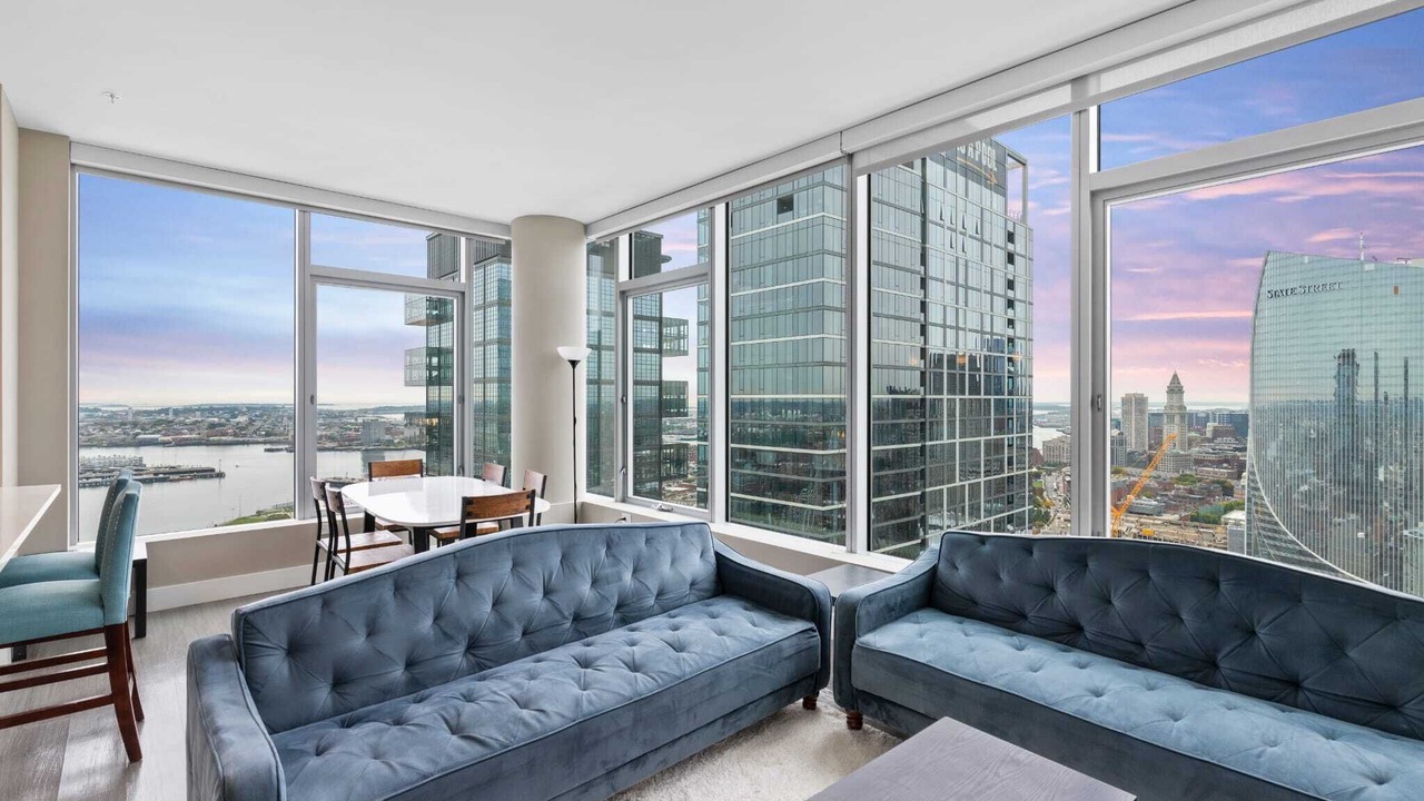 Photo of Livingroom in North End