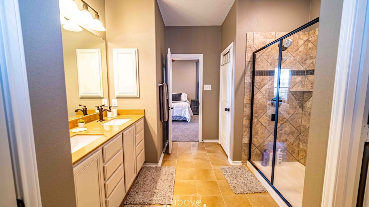 Photo of Bathroom in Hutto
