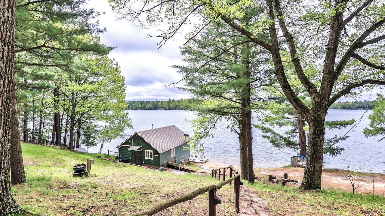 Photo of Others in Lake Tomahawk