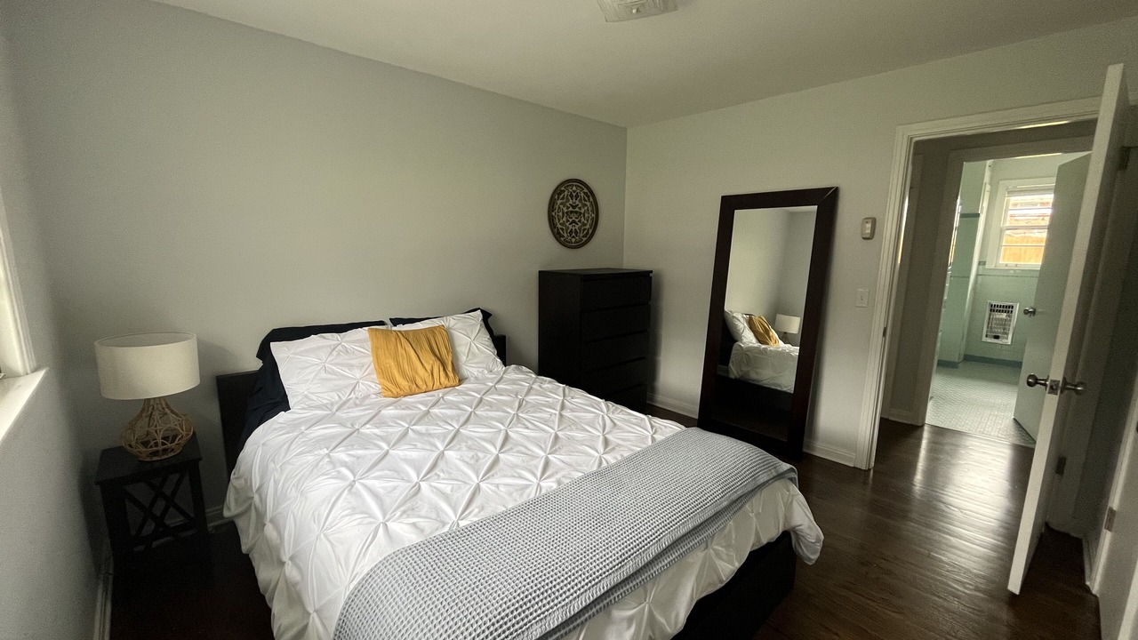 Photo of Bedroom in Charlotte Park