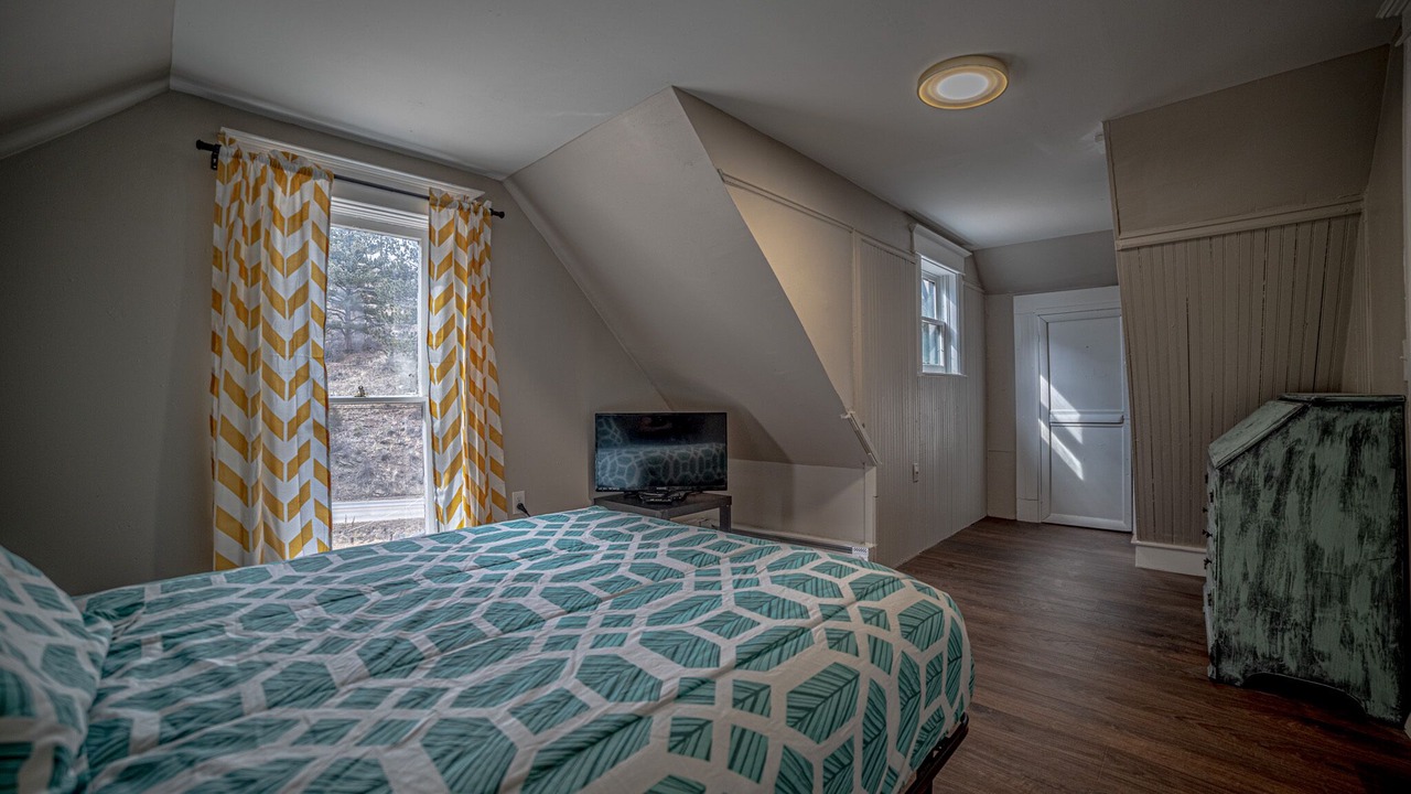 Photo of Bedroom in Idaho Springs