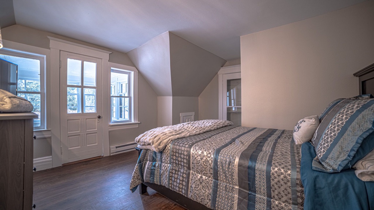 Photo of Bedroom in Idaho Springs