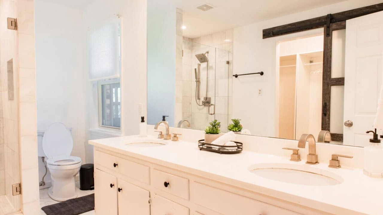 Photo of Bathroom in Collierville