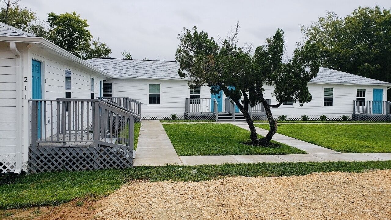 Photo of Outdoor in Alvin