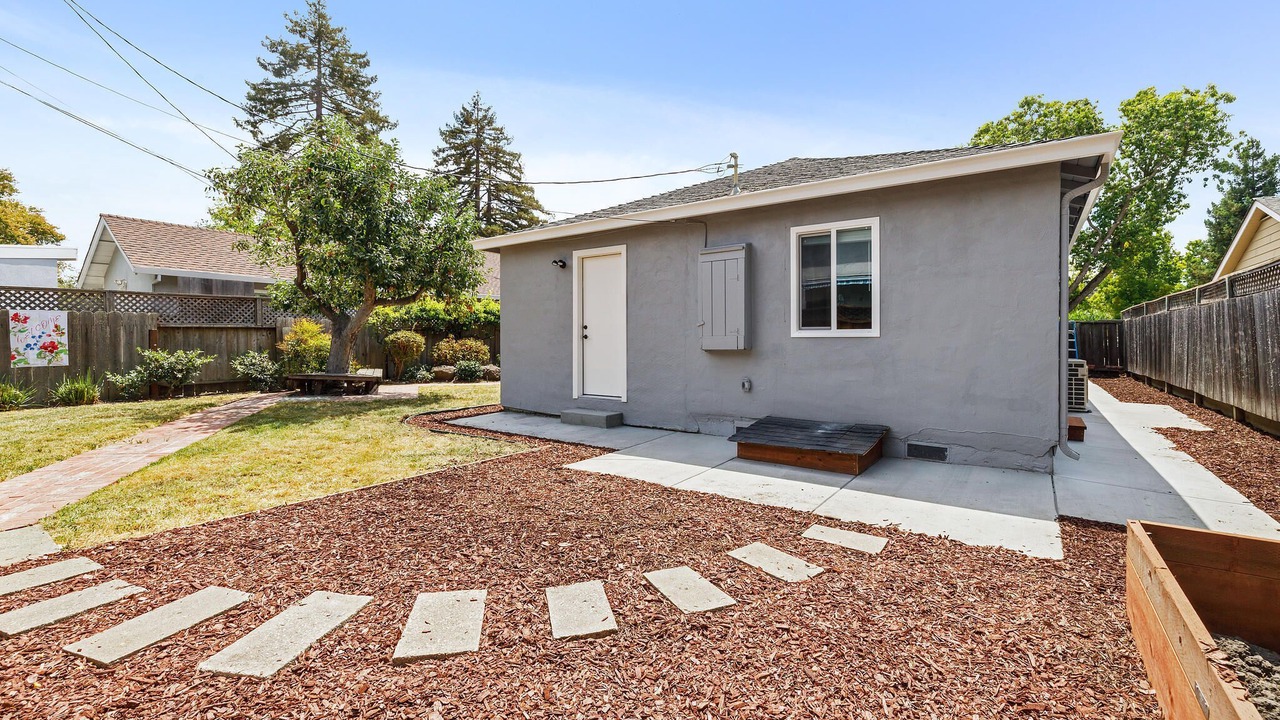 Photo of Outdoor in Redwood City