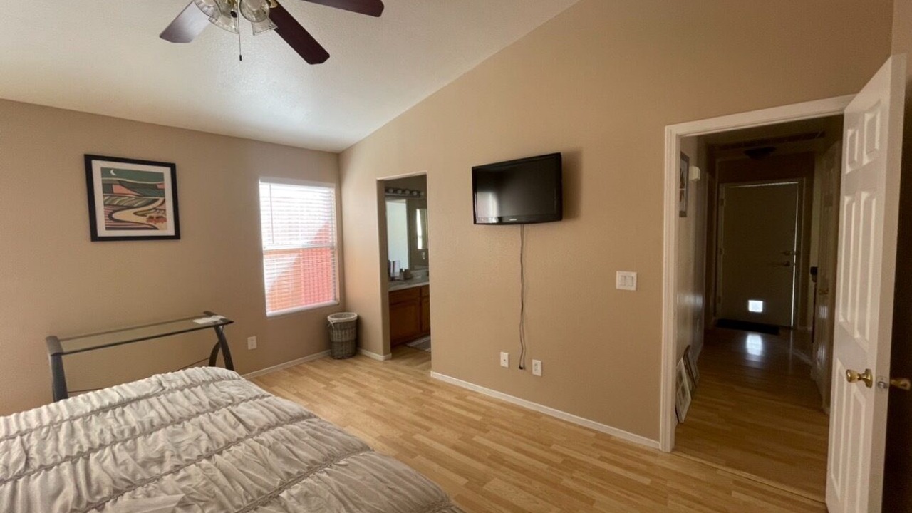 Photo of Bedroom in Summerlin