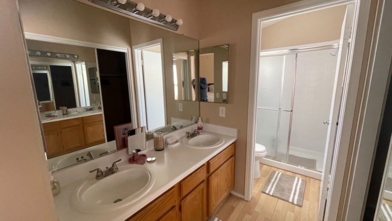 Photo of Bathroom in Summerlin