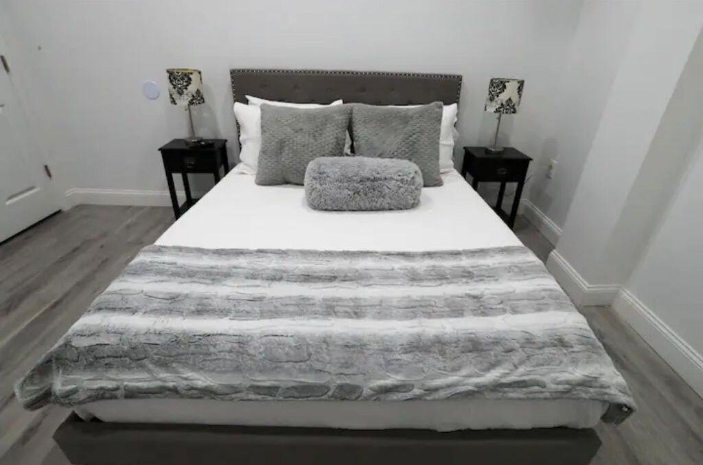 Photo of Bedroom in Downtown Historic District