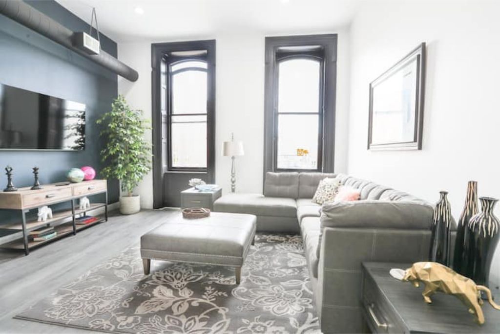 Photo of Livingroom in Downtown Historic District