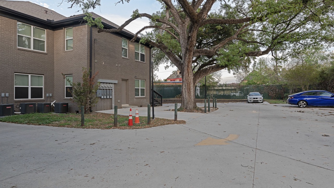 Photo of Outdoor in South Central Houston