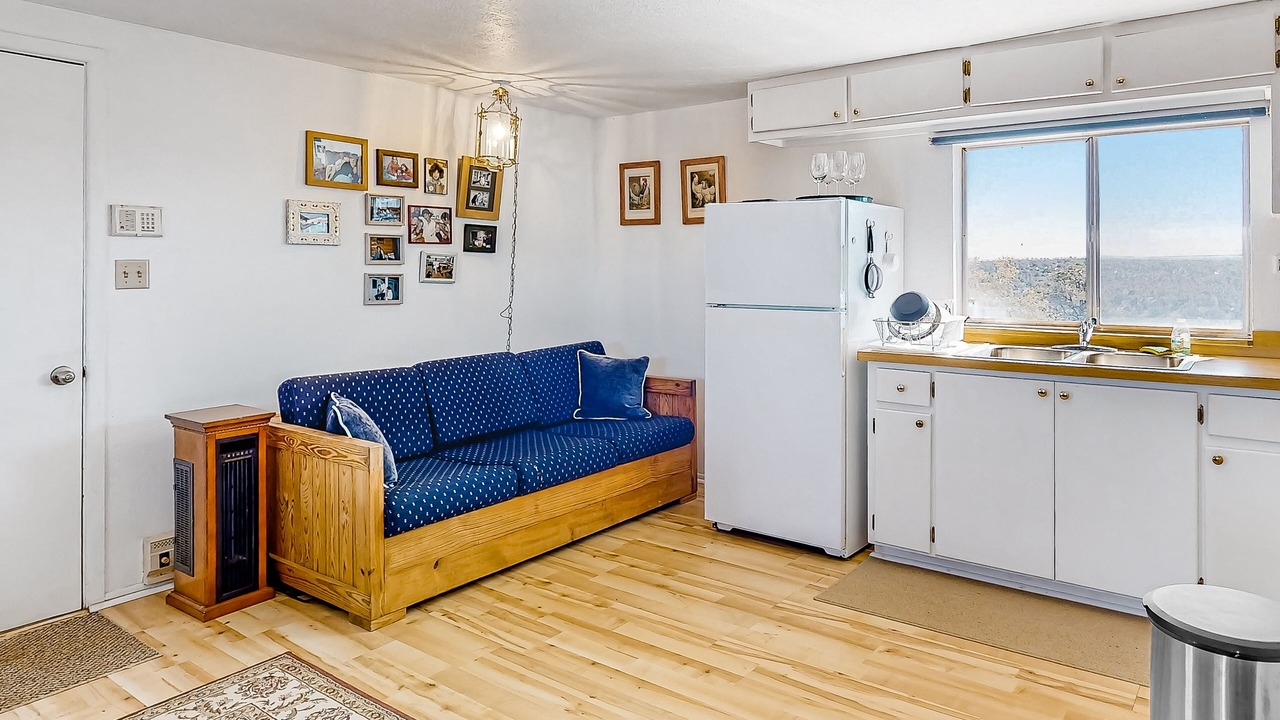 Photo of Livingroom in Marvel