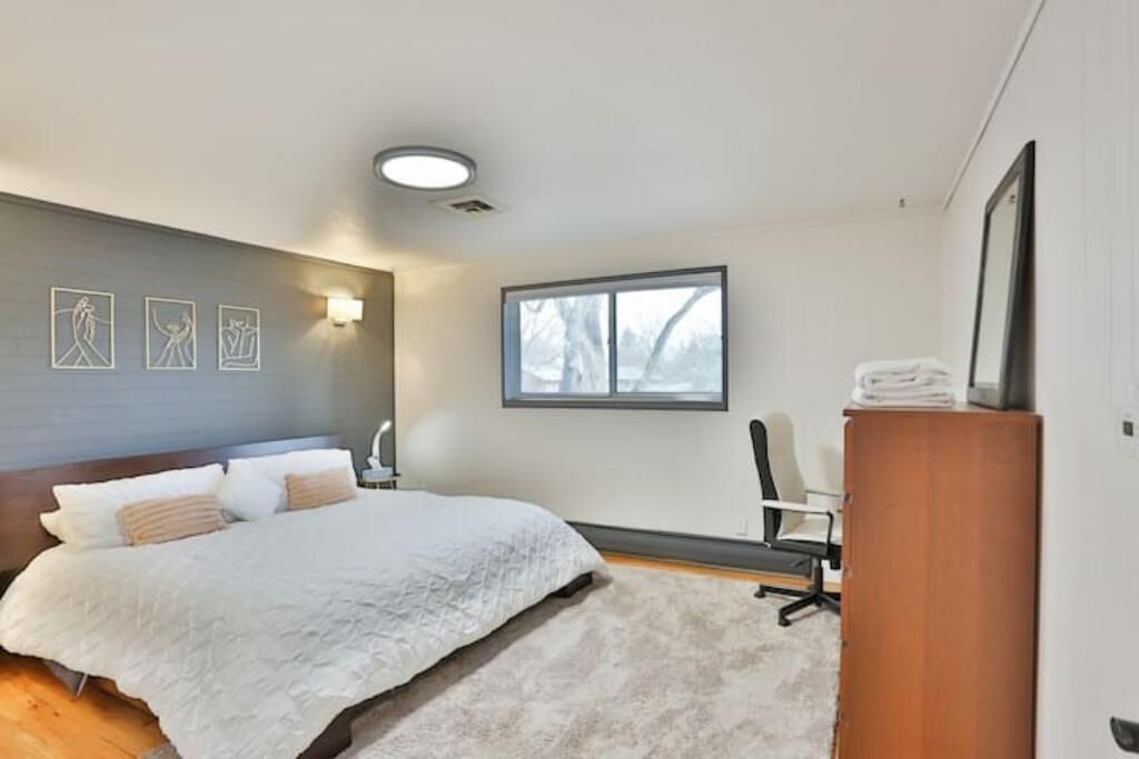 Photo of Bedroom in Park East