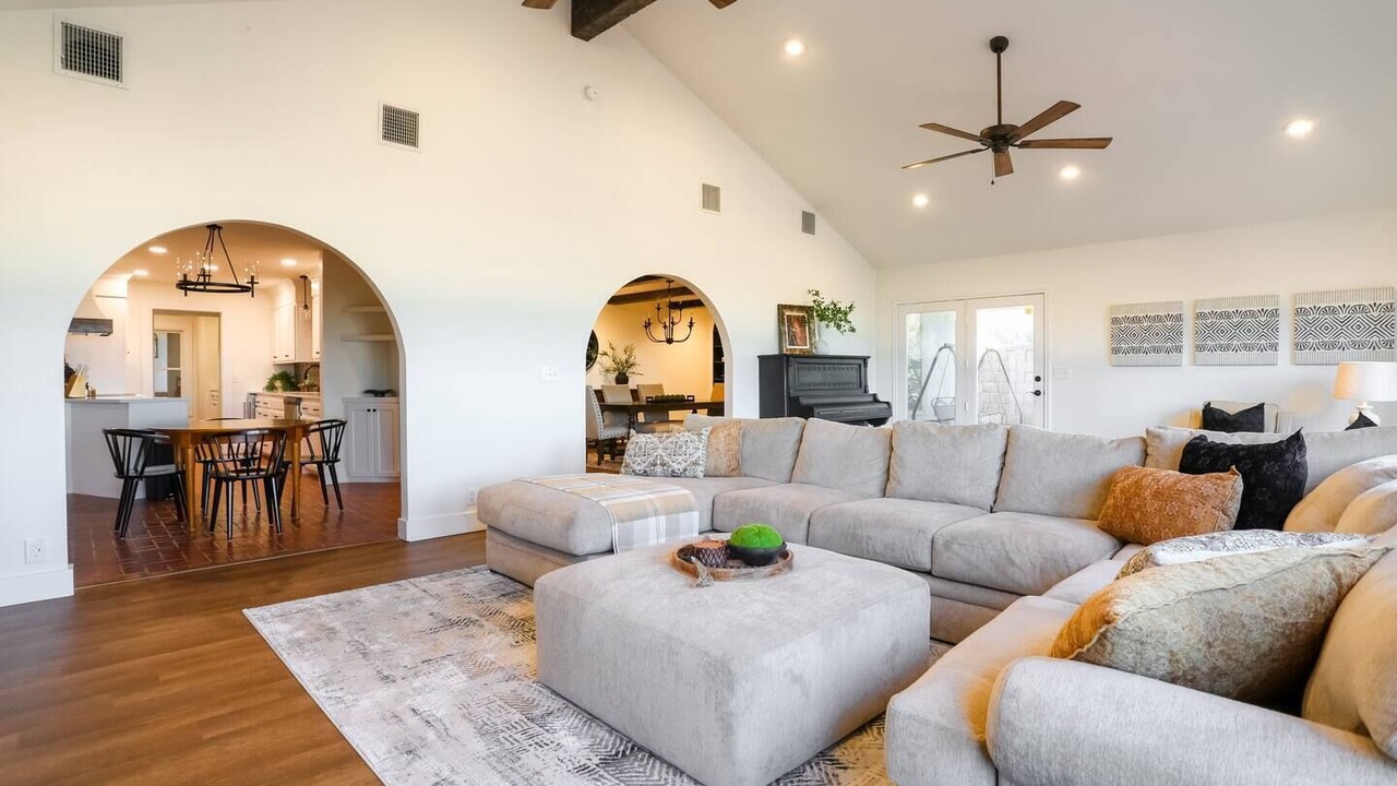 Photo of Livingroom in Ransom Canyon