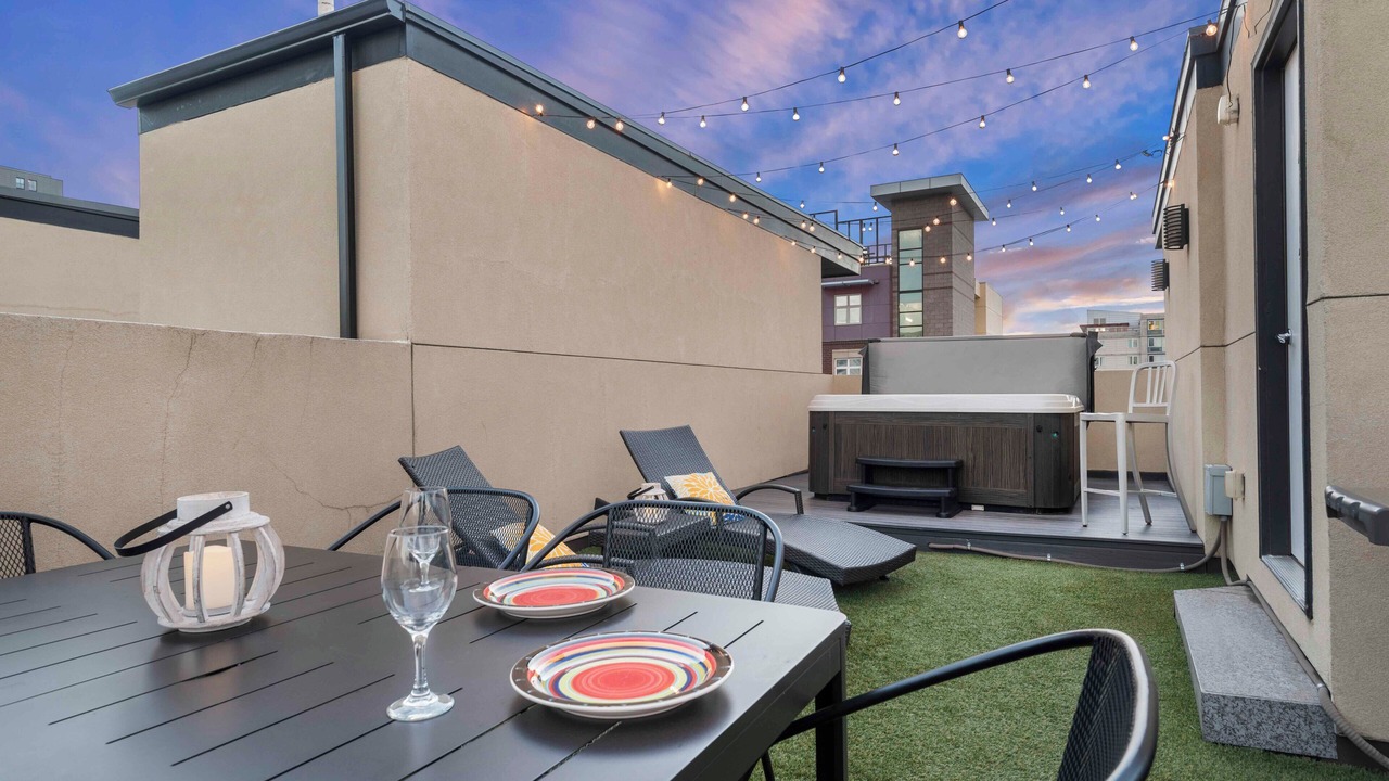 Photo of Outdoor in Five Points