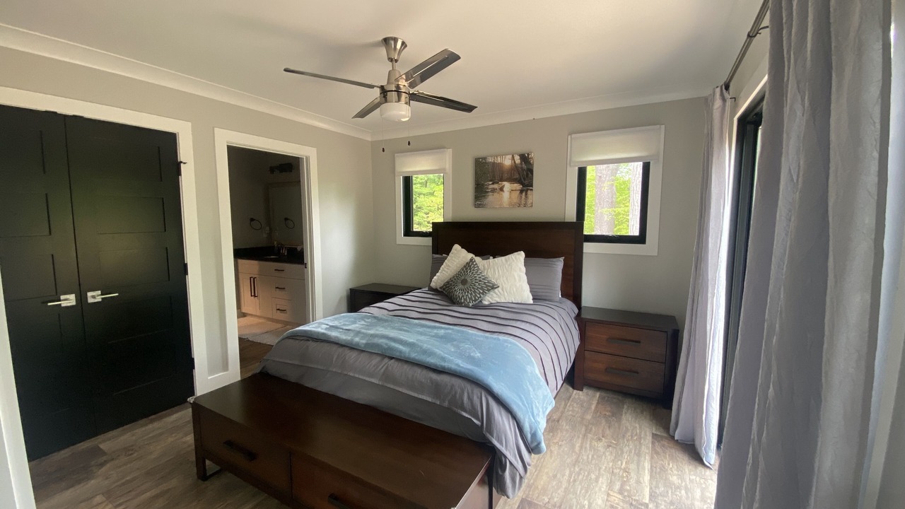 Photo of Bedroom in Thurmond