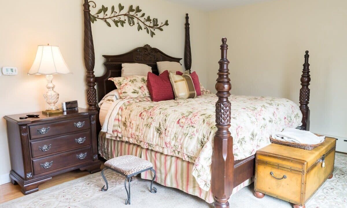 Photo of Bedroom in Benton Harbor