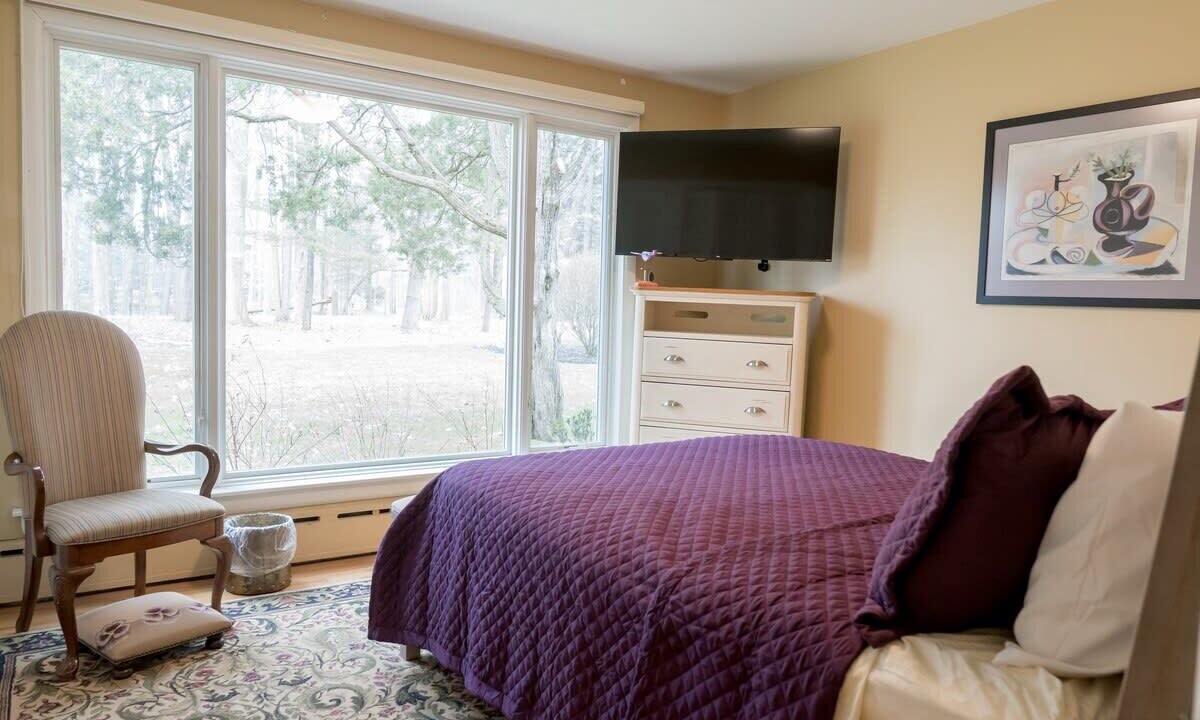 Photo of Bedroom in Benton Harbor