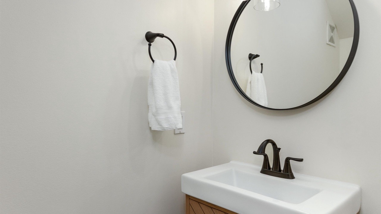 Photo of Bathroom in Midtown