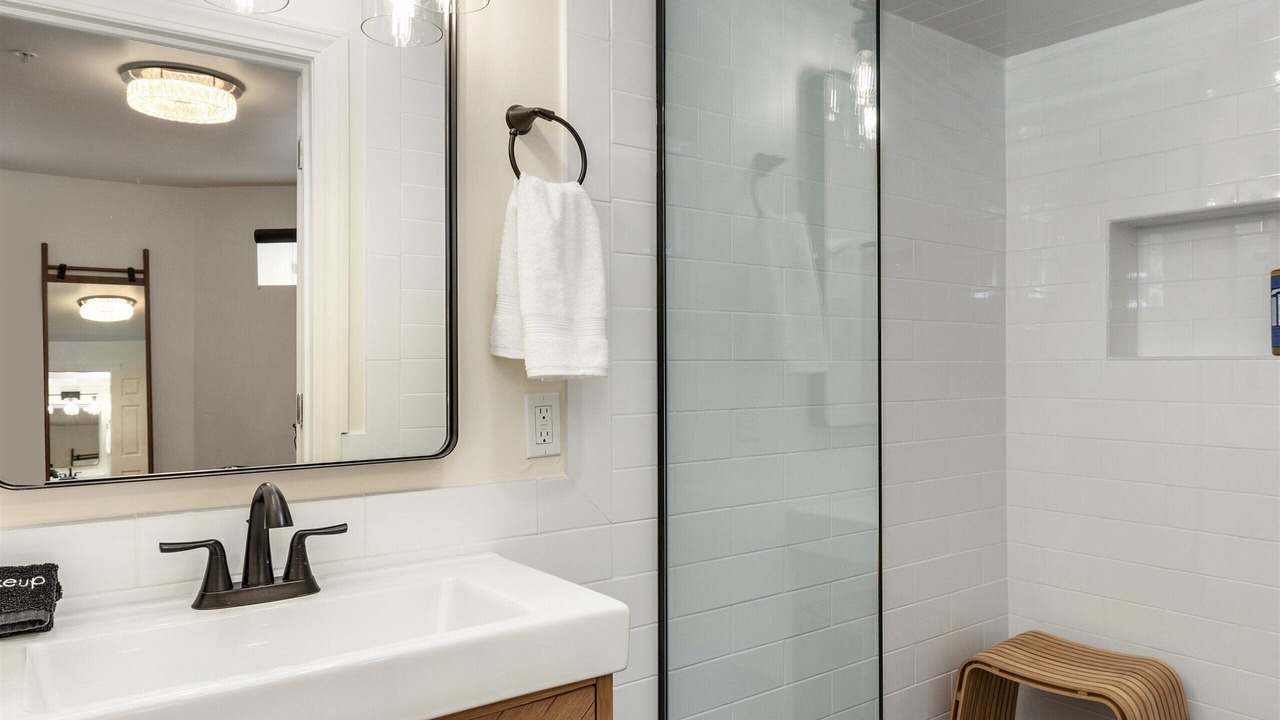 Photo of Bathroom in Midtown