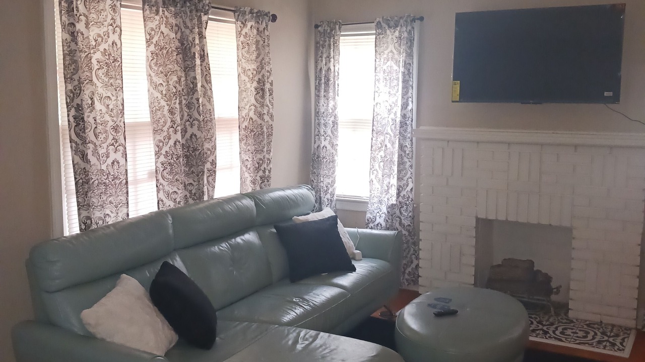 Photo of Livingroom in Midfield