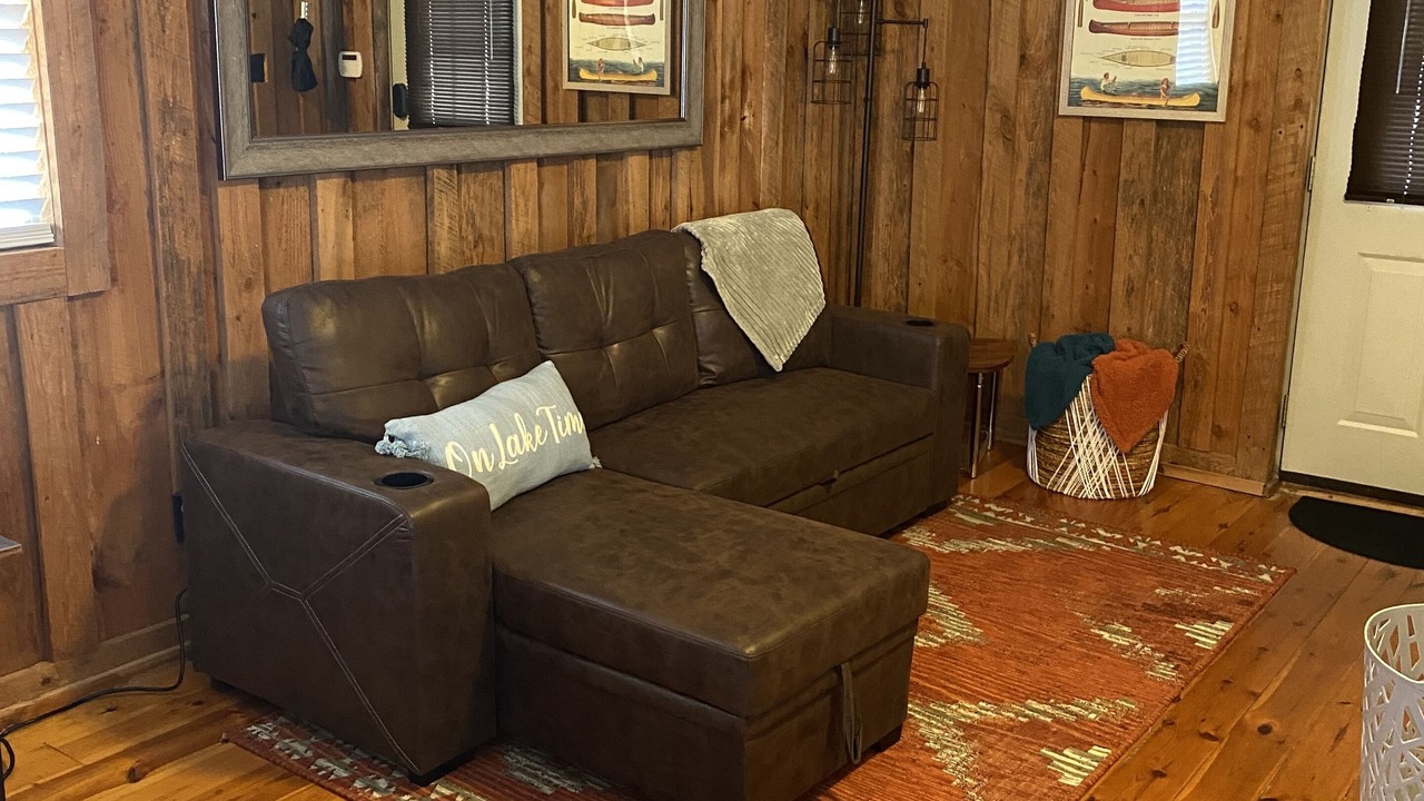 Photo of Livingroom in Rising Fawn