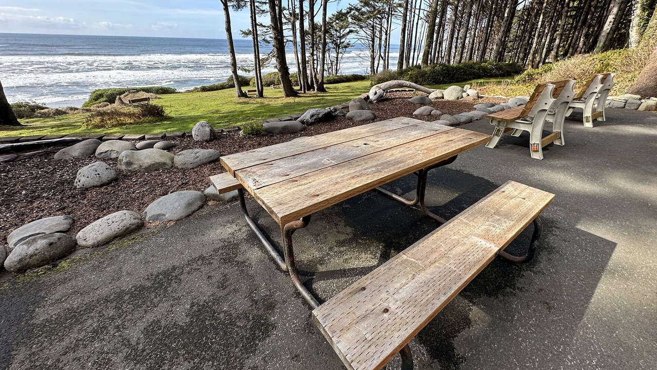 Photo of Others in Yachats