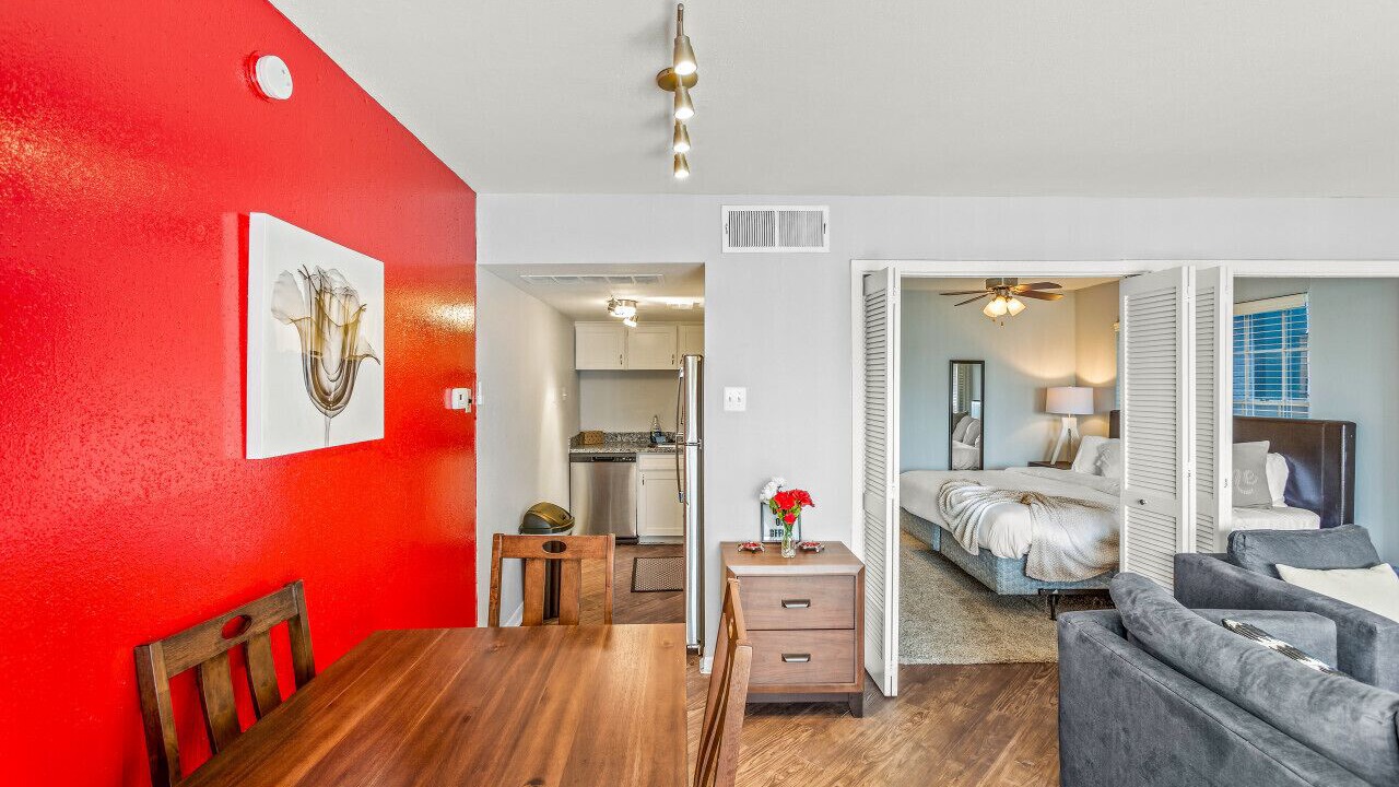 Photo of Bedroom in El Lago
