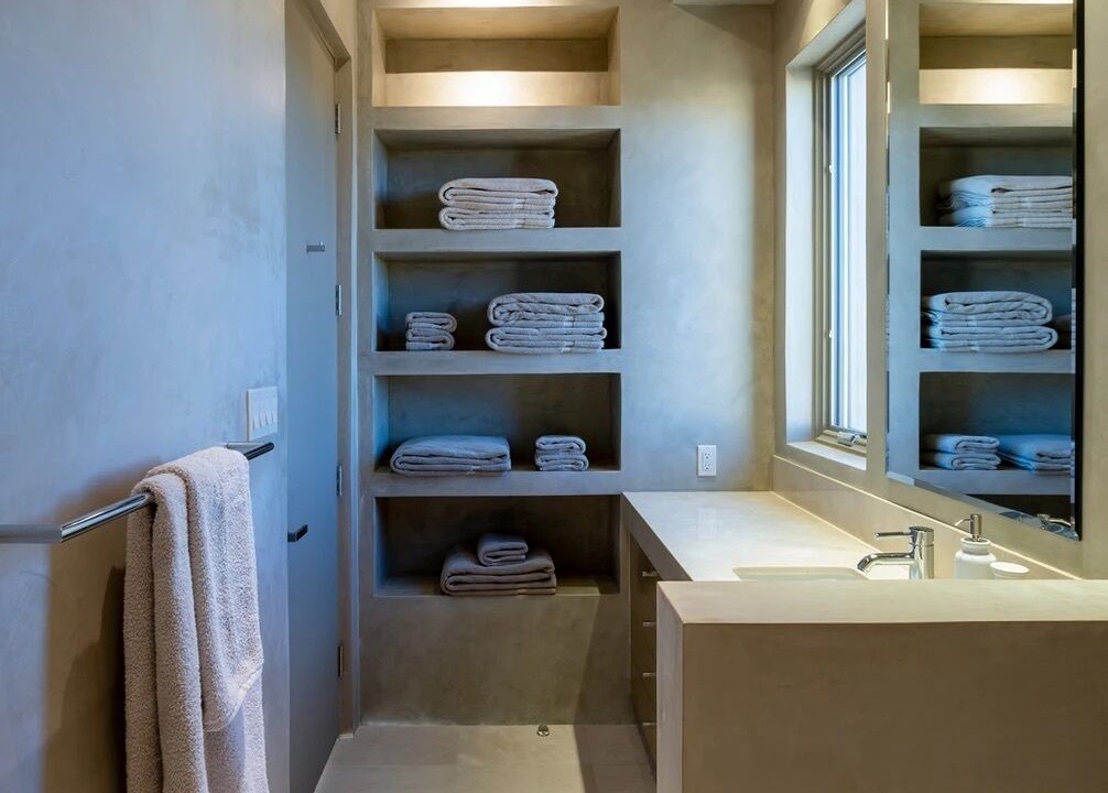 Photo of Bathroom in La Tierra