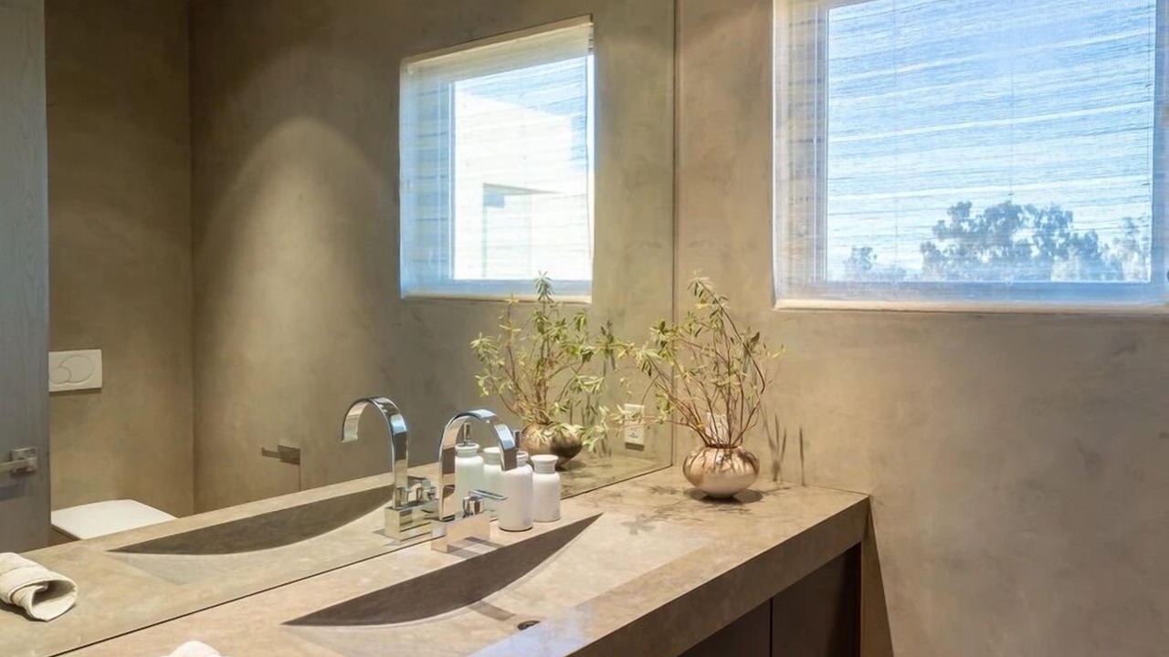 Photo of Bathroom in La Tierra