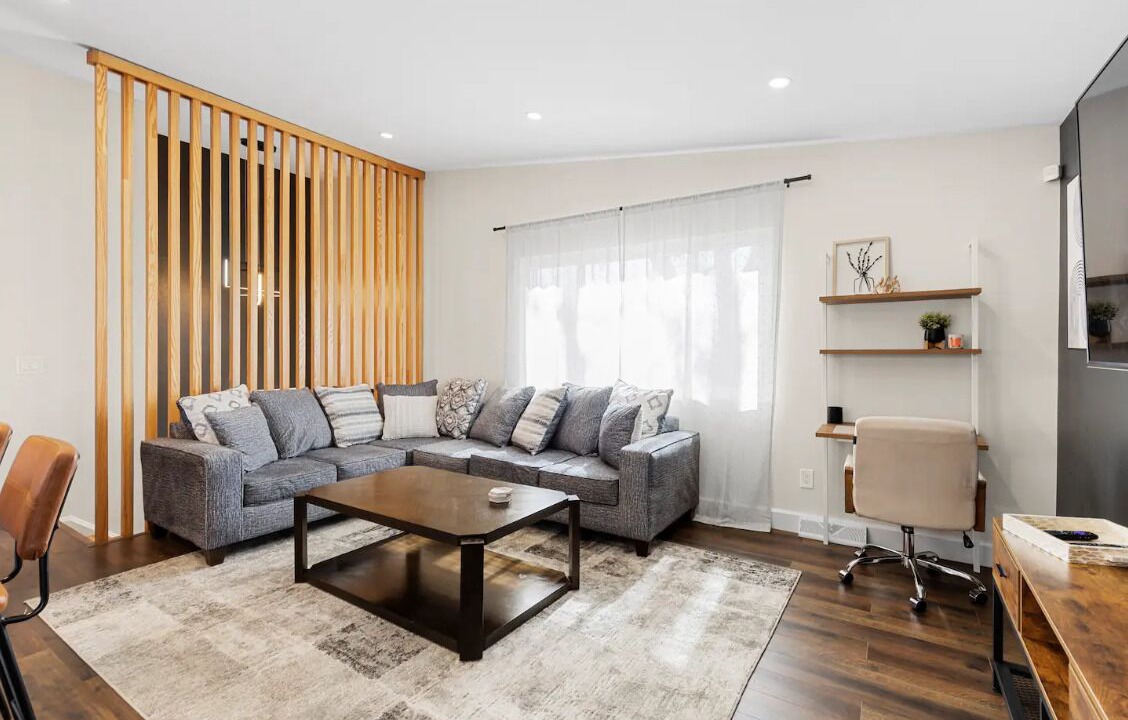 Photo of Livingroom in Arvada
