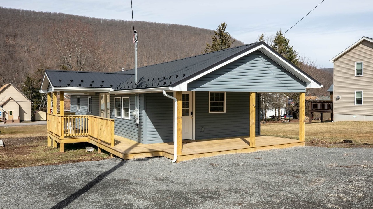 Photo of Others in Galeton
