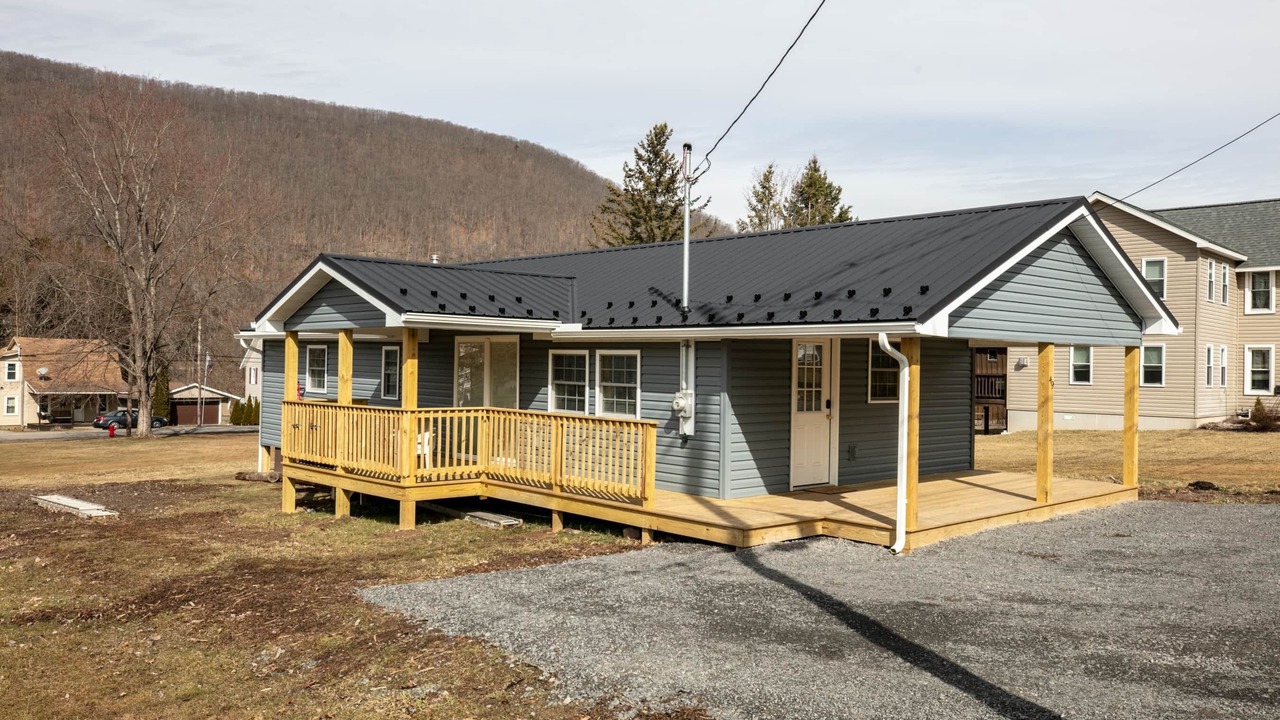 Photo of Others in Galeton