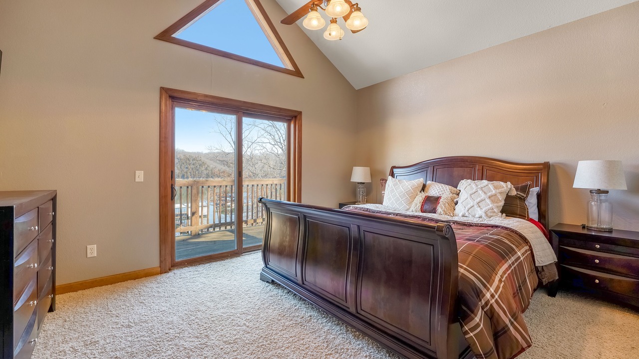 Photo of Bedroom in Roach