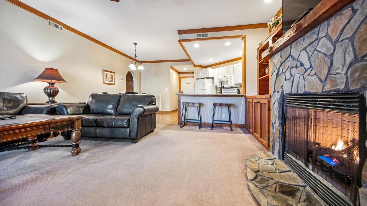 Photo of Others in White Oak Lodge