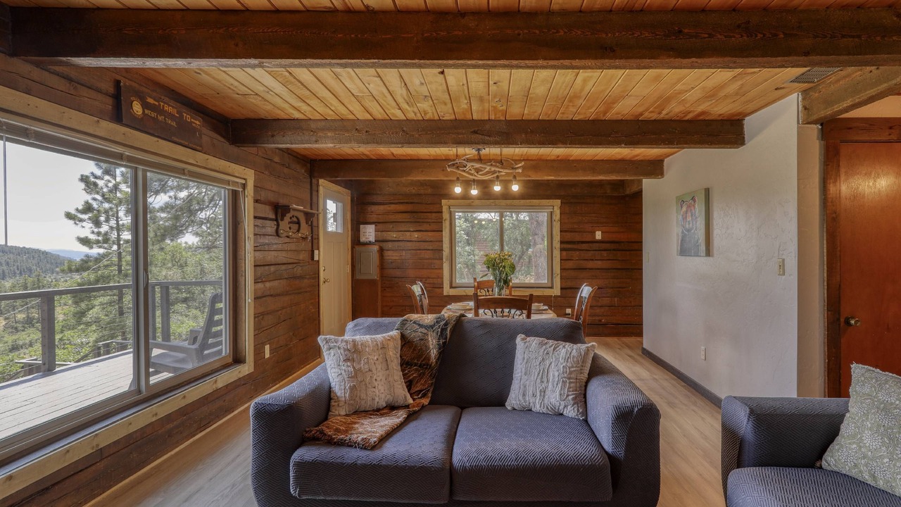 Photo of Livingroom in San Juan River Village