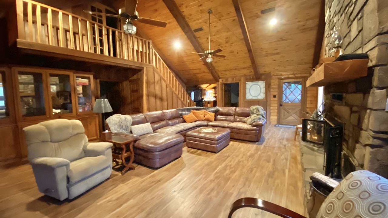 Photo of Bedroom in Gladewater