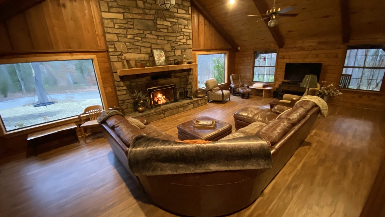 Photo of Livingroom in Gladewater