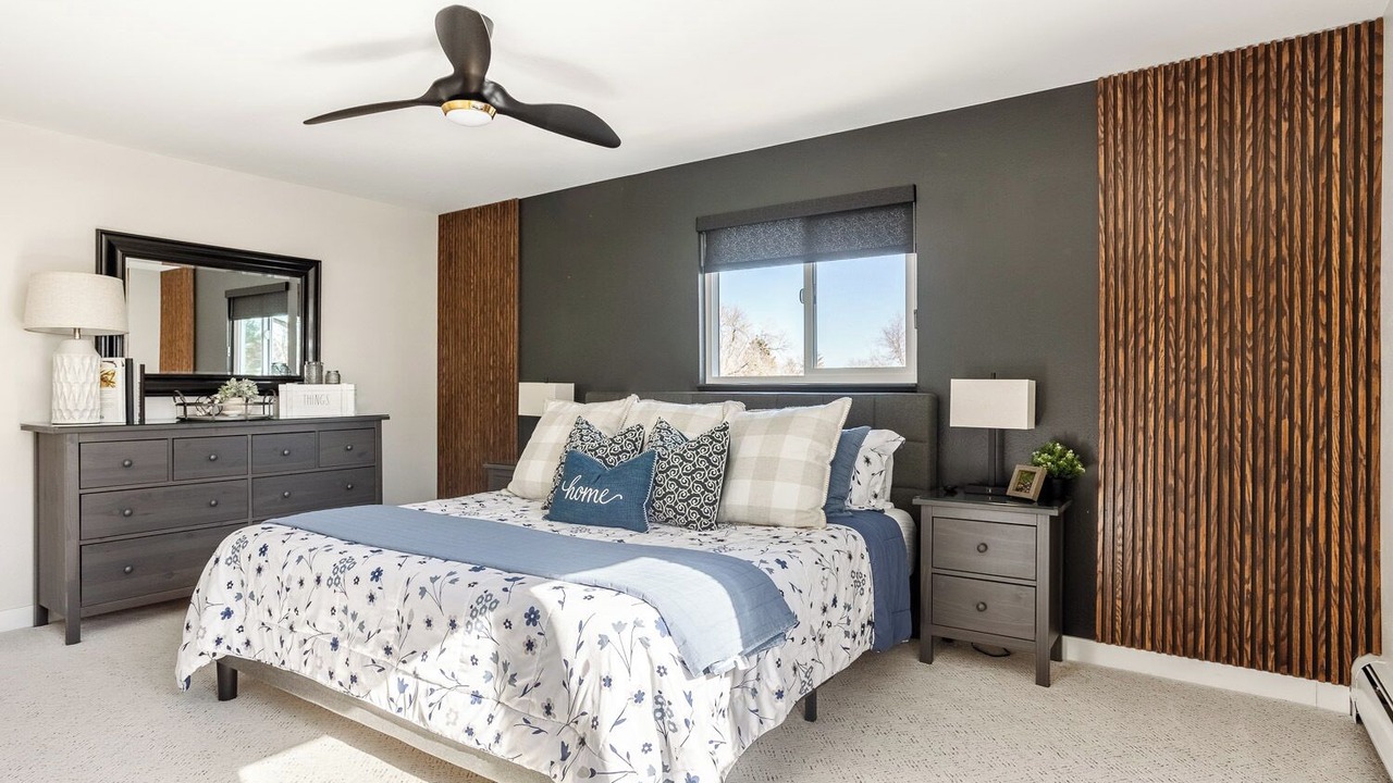 Photo of Bedroom in Columbine