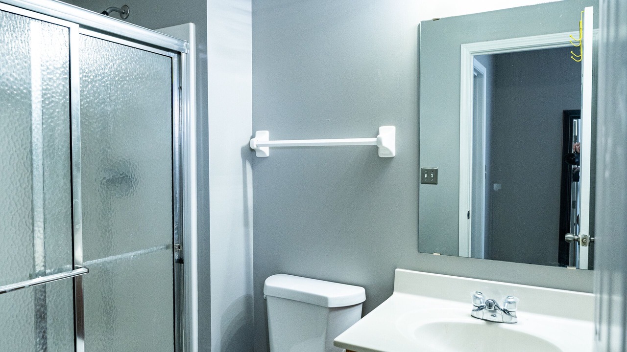 Photo of Bathroom in Jeffersonville - Clarksville