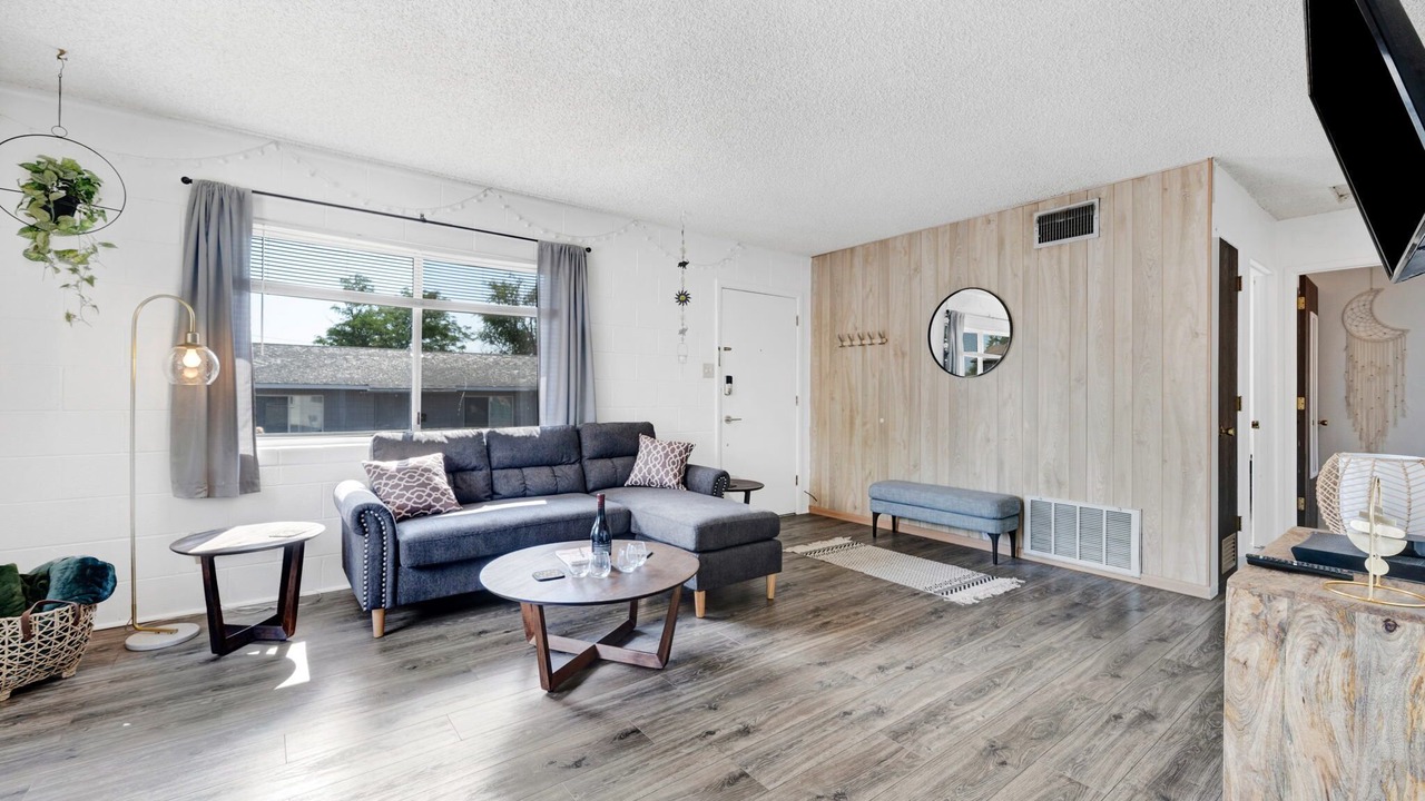 Photo of Livingroom in Reno/Tahoe Airport