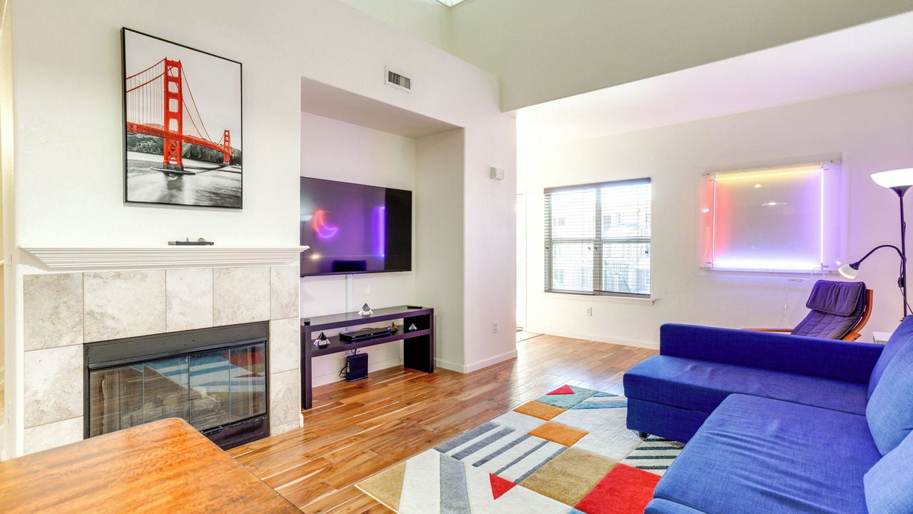 Photo of Livingroom in Dupont