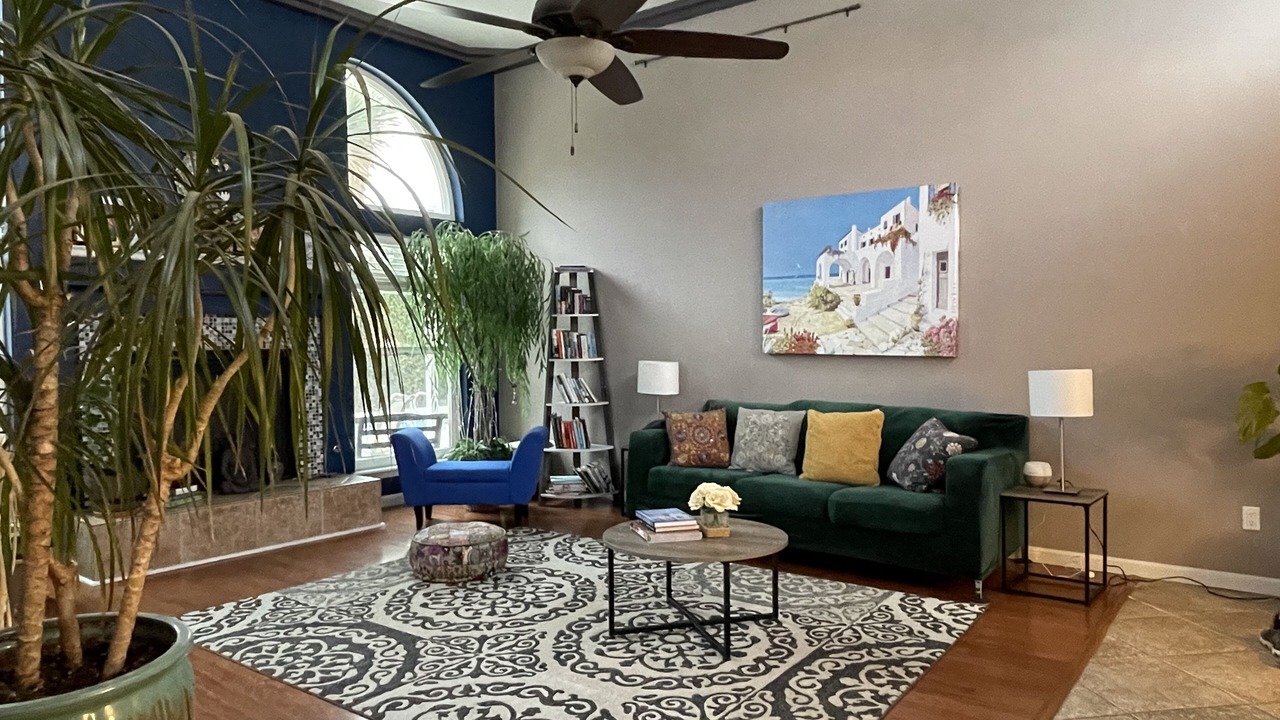 Photo of Livingroom in Northeast Heights