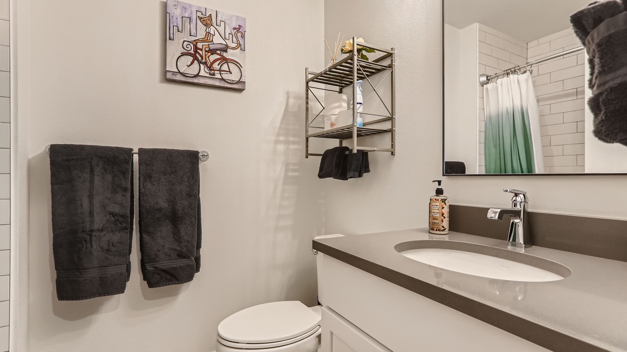 Photo of Bathroom in Arvada