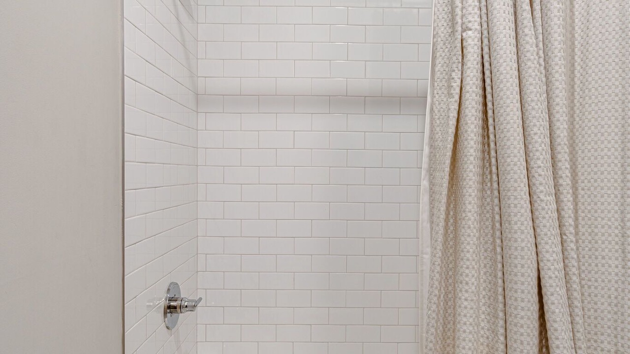 Photo of Bathroom in Melrose