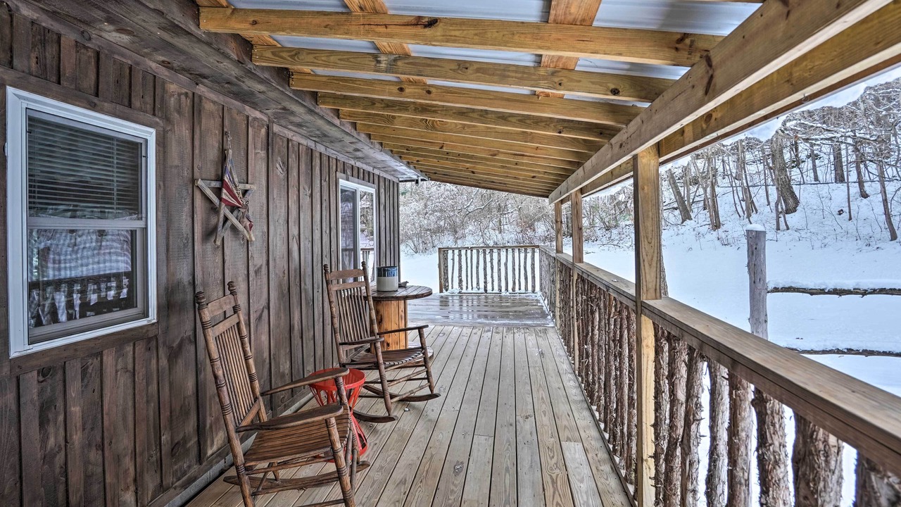 Photo of Outdoor in Oak Hill