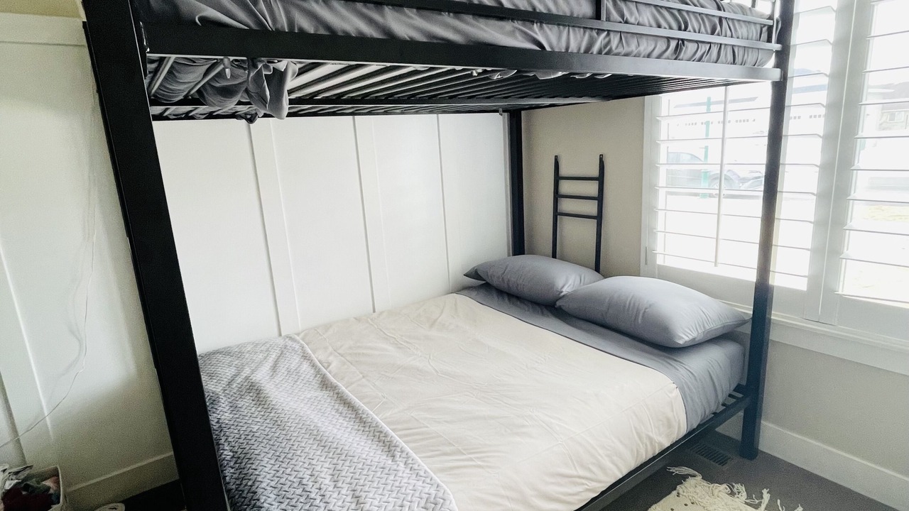 Photo of Bedroom in Sunset Heights