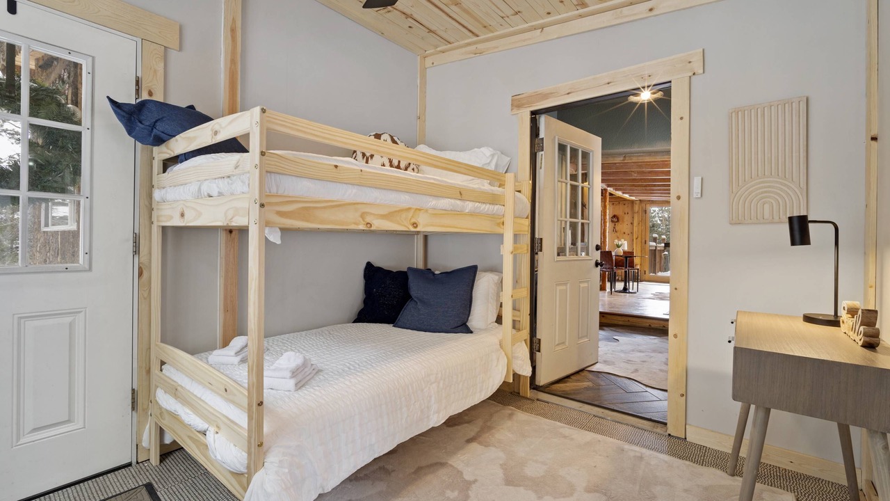 Photo of Bedroom in Coal Creek